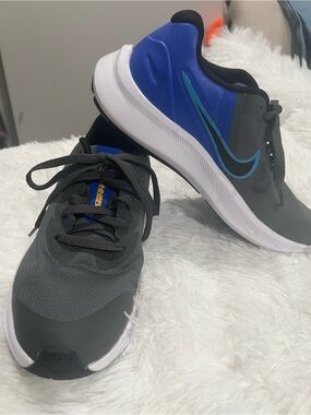 Nike Gray and Blue Men's Athletic Sneakers